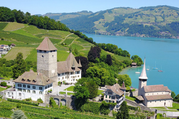 Schloss Spiez